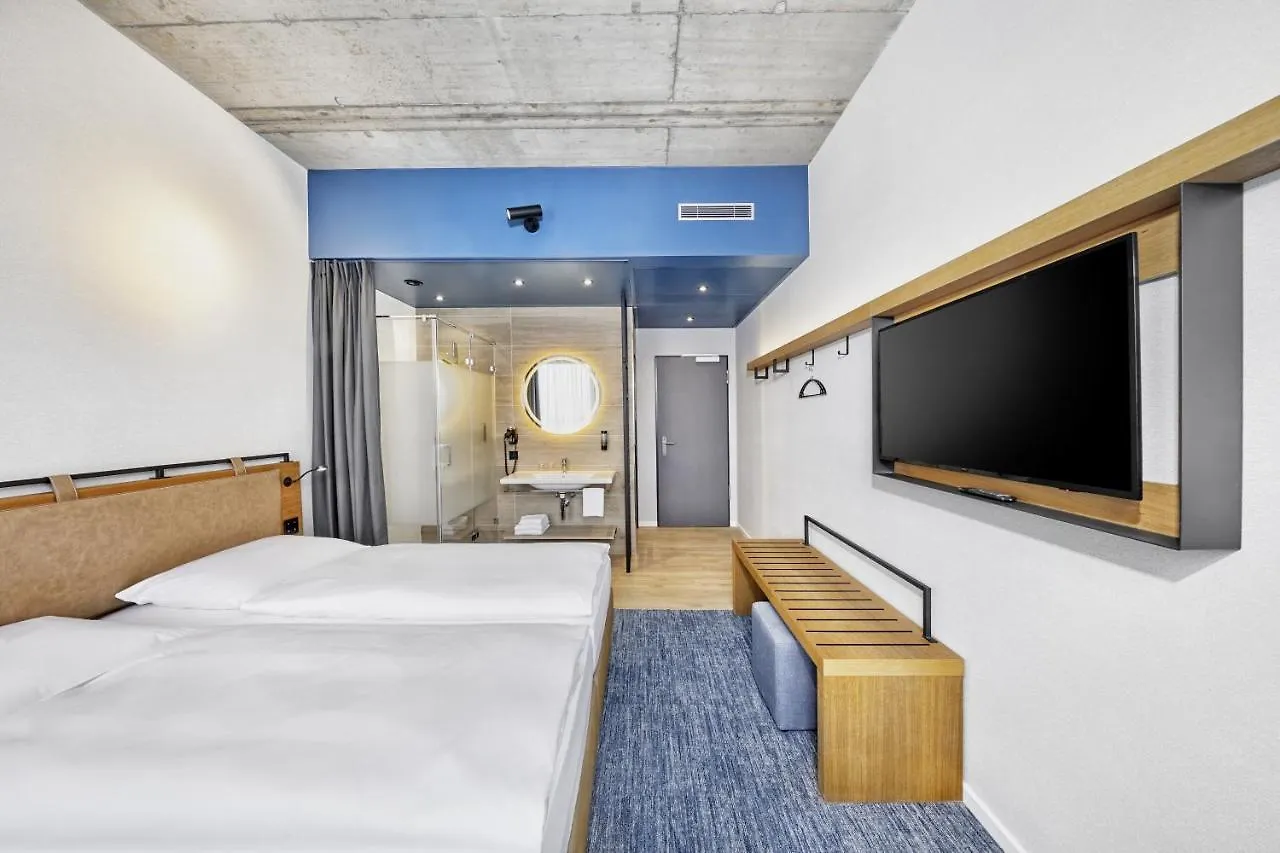 H2 Hotel Duesseldorf Seestern  Dusseldorf